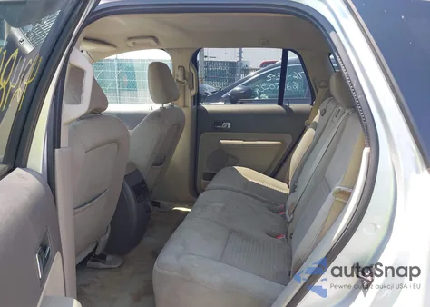 2010 Ford Edge Se z USA, uszkodzony, nr VIN 2FMDK3GC4ABA22883